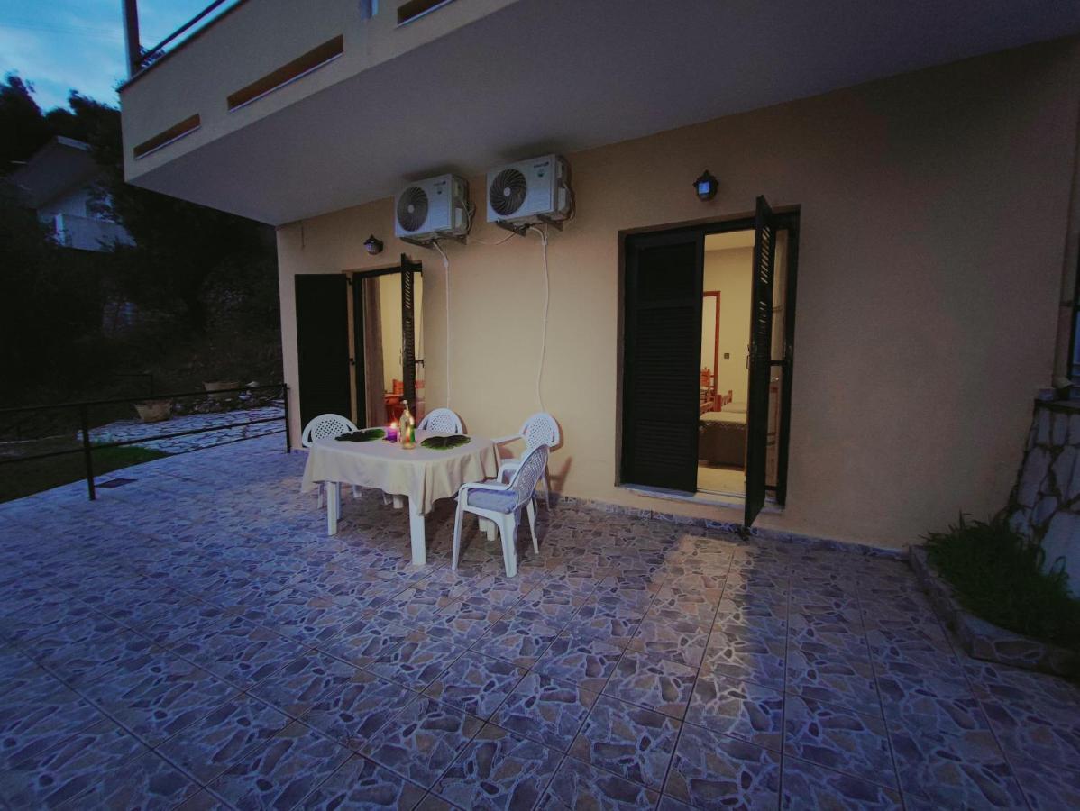 Kaminaki Seaview Apartments Katávolos Exterior photo